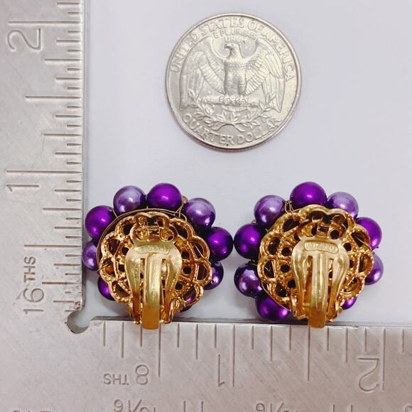 VTG Japan Mid Century Cocktail Earrings Purple Faux Pearl Bead Cluster Clip On - Picture 10 of 11